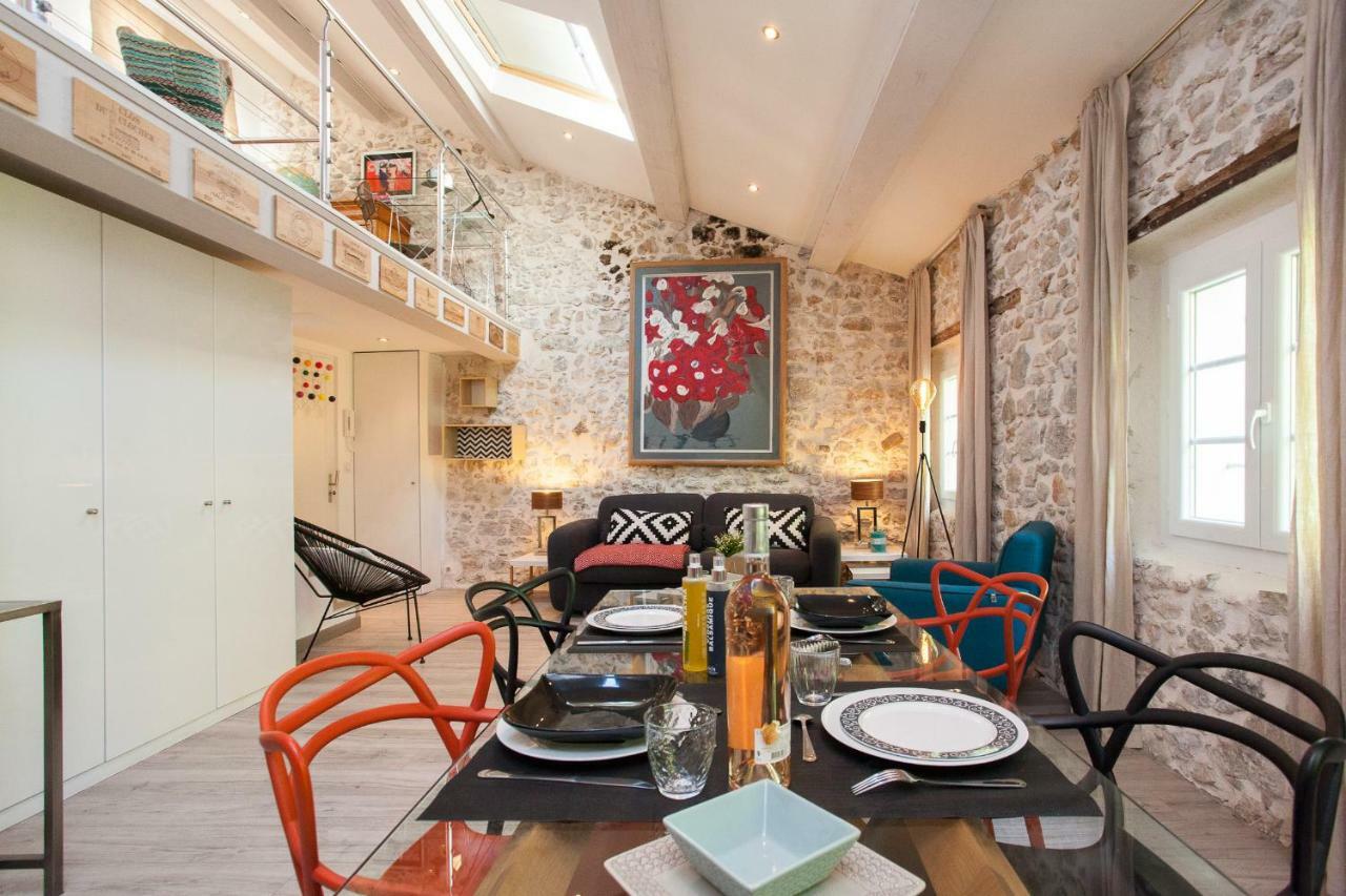 Superbe Appartement Loft Vieil อองทีบส์ ภายนอก รูปภาพ