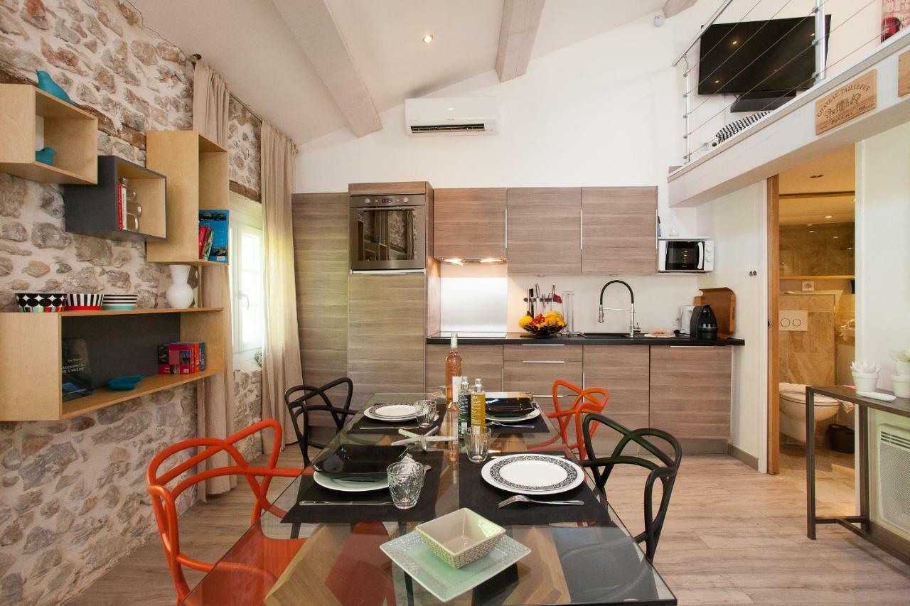 Superbe Appartement Loft Vieil อองทีบส์ ภายนอก รูปภาพ