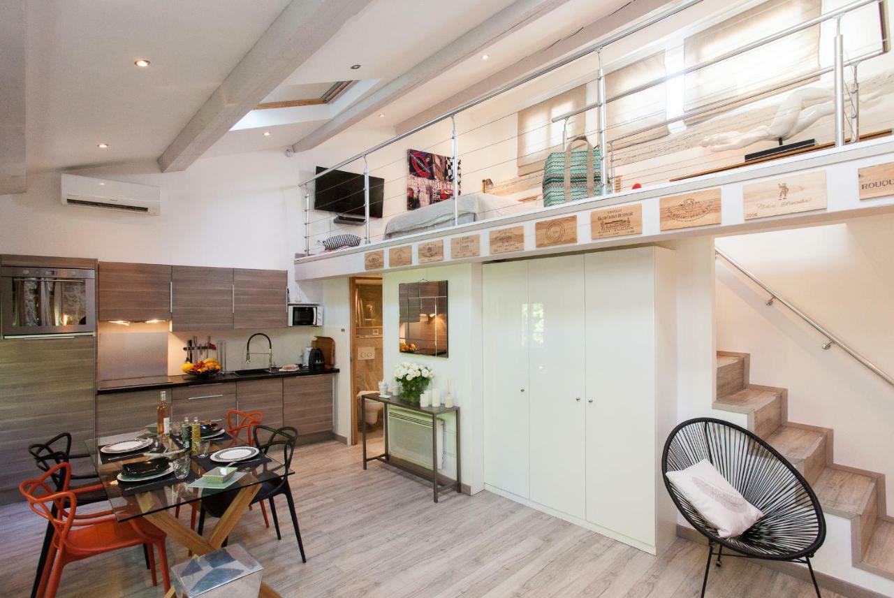Superbe Appartement Loft Vieil อองทีบส์ ภายนอก รูปภาพ